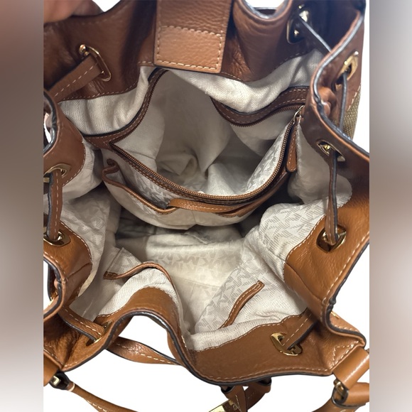 Michael Kors Brown and Tan Shoulder Bag - Picture 5 of 6